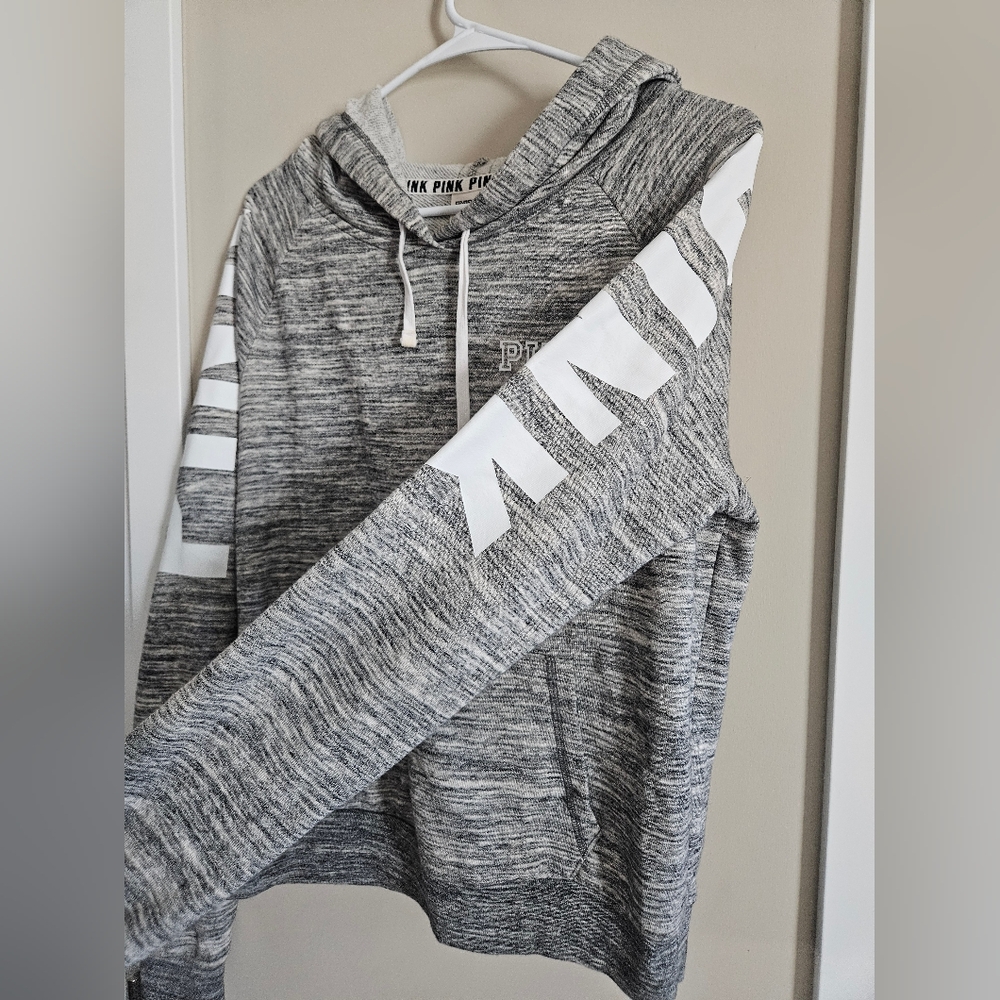 PINK VS medium heather grey old school hoodie long sleeve grey sweater graphic - Picture 3 of 7